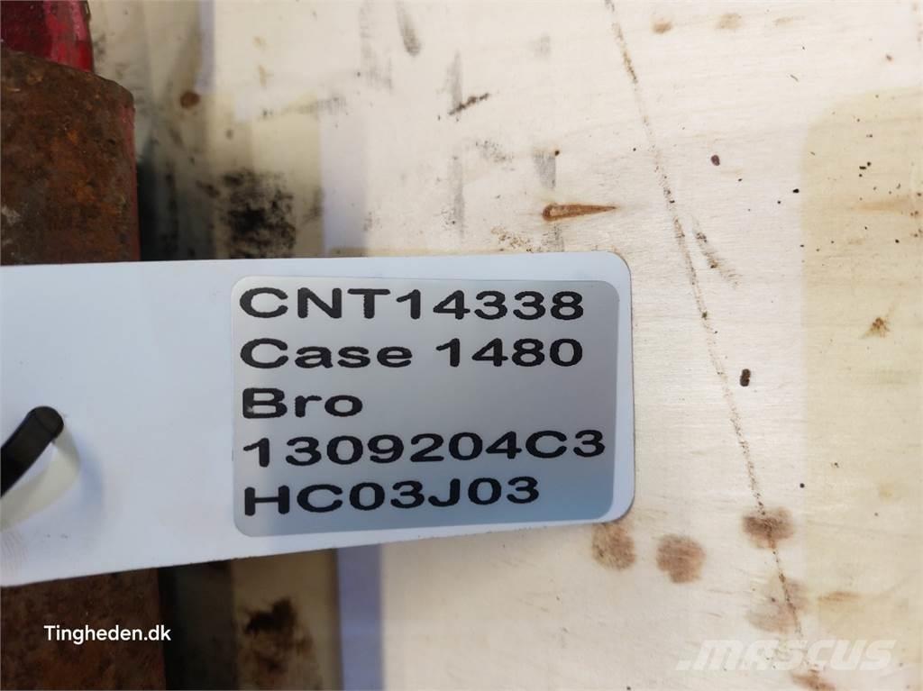 CASE 1480 Combine harvester accessories