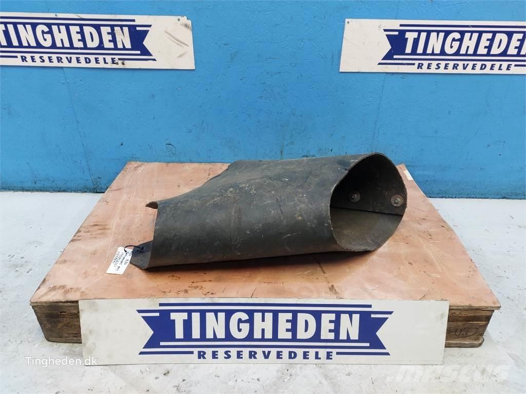 CASE 1620 Combine harvester accessories