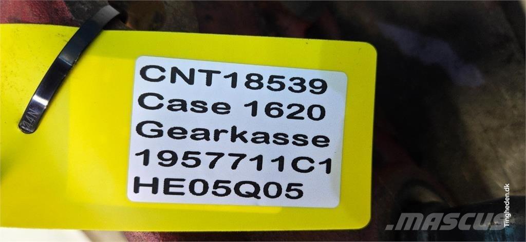 CASE 1620 Transmission