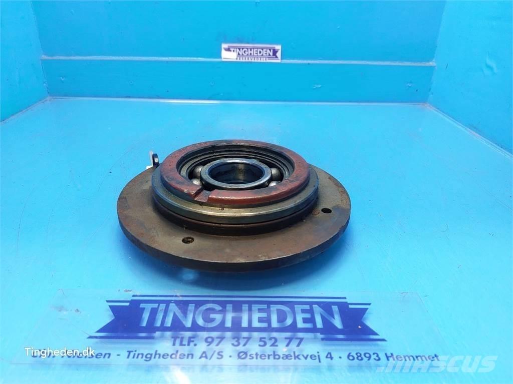 CASE 1660 Transmission