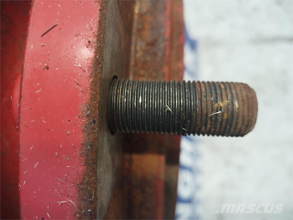 CASE 1680 Combine harvester accessories