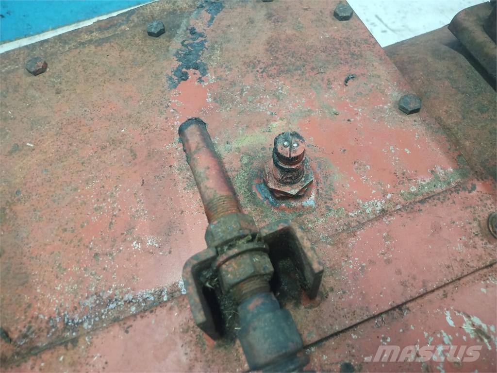 CASE 1680 Transmission