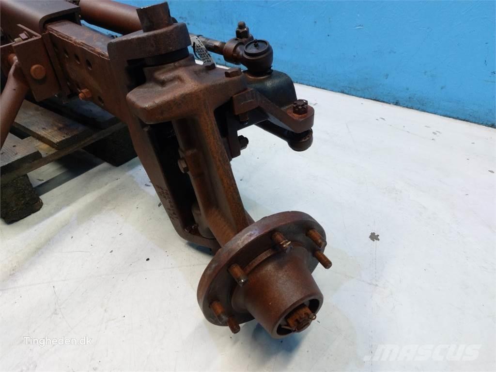 CASE 1680 Combine harvester accessories