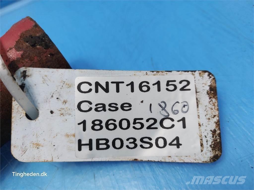 CASE 1680 Combine harvester accessories