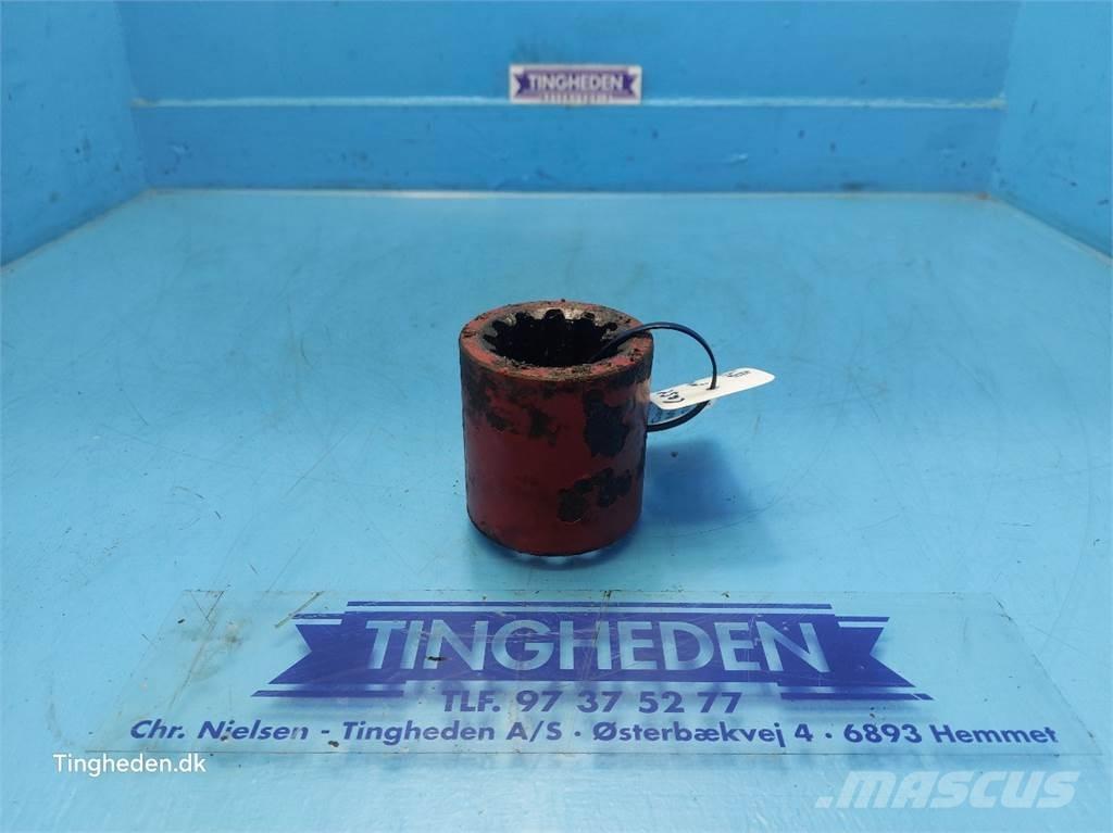 CASE 1680 Combine harvester accessories