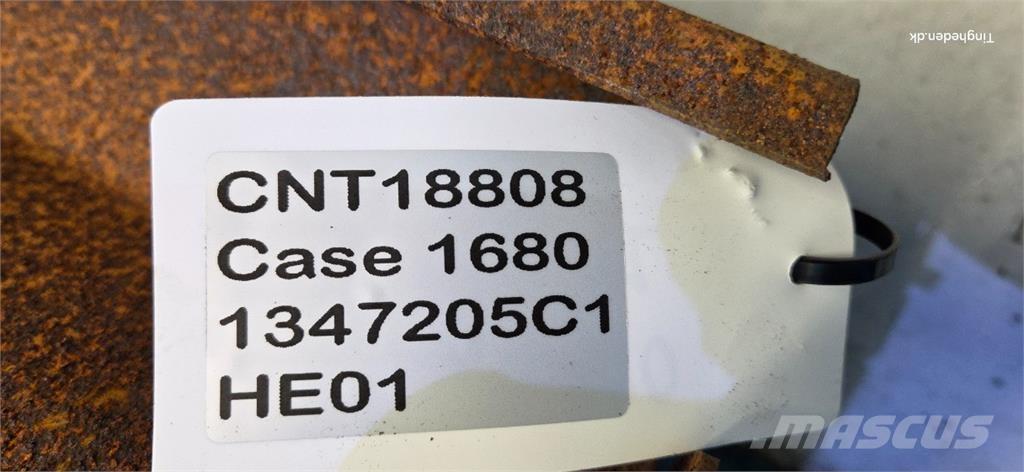 CASE 1680 Combine harvester accessories