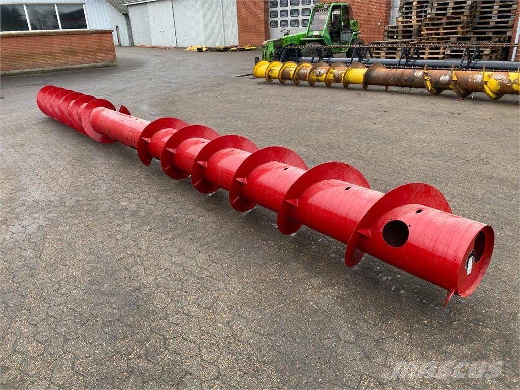 CASE 2040 Combine harvester accessories