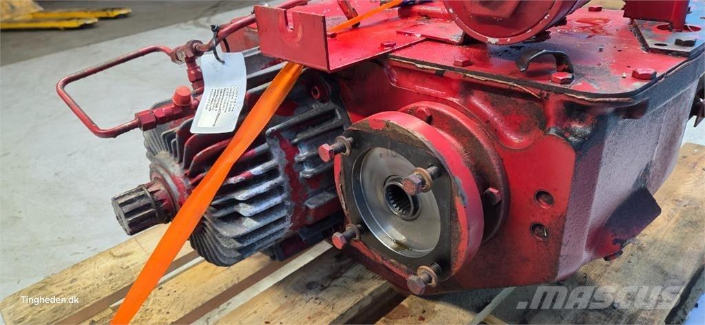 CASE 2388 Transmission