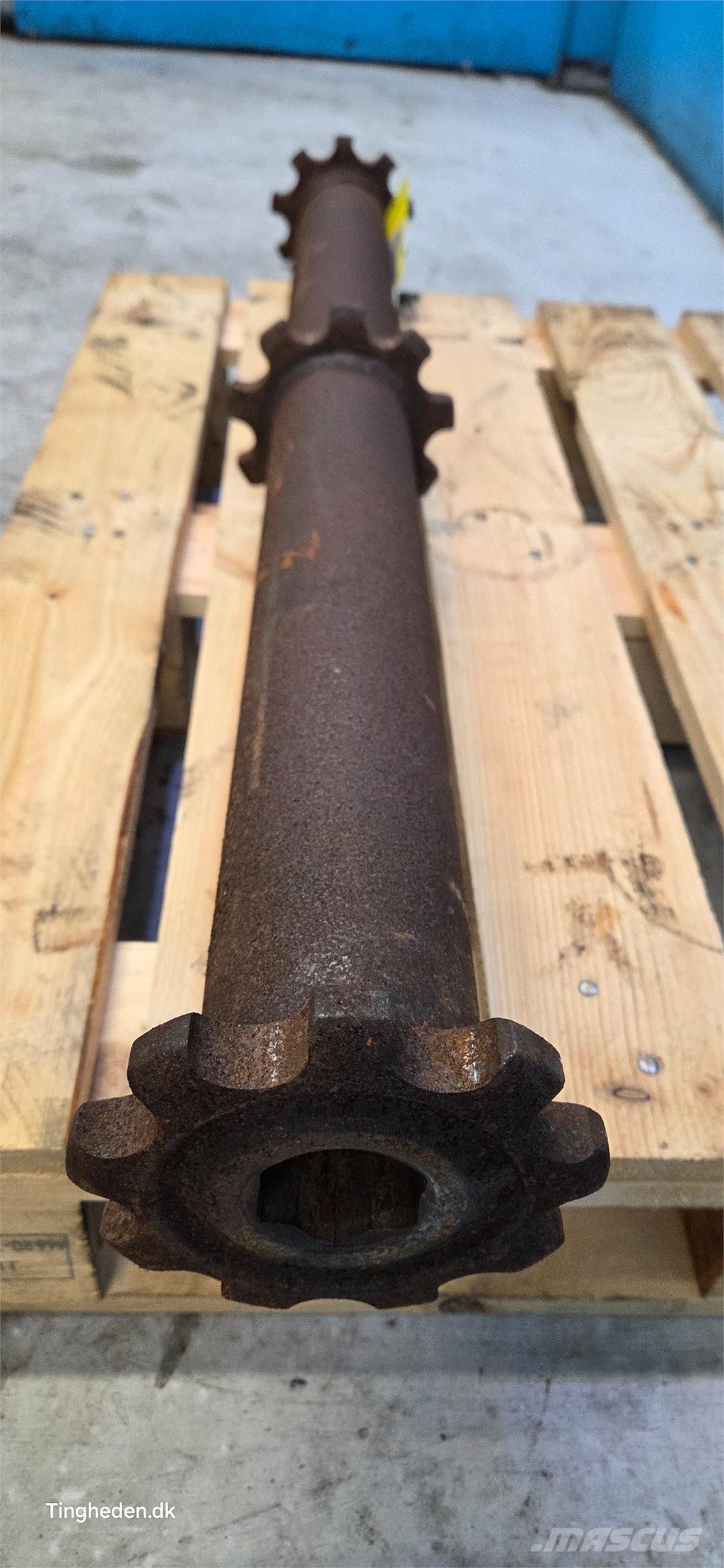 CASE 2388 Combine harvester accessories