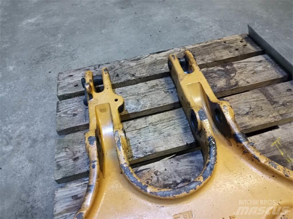 CASE 595 Backhoes