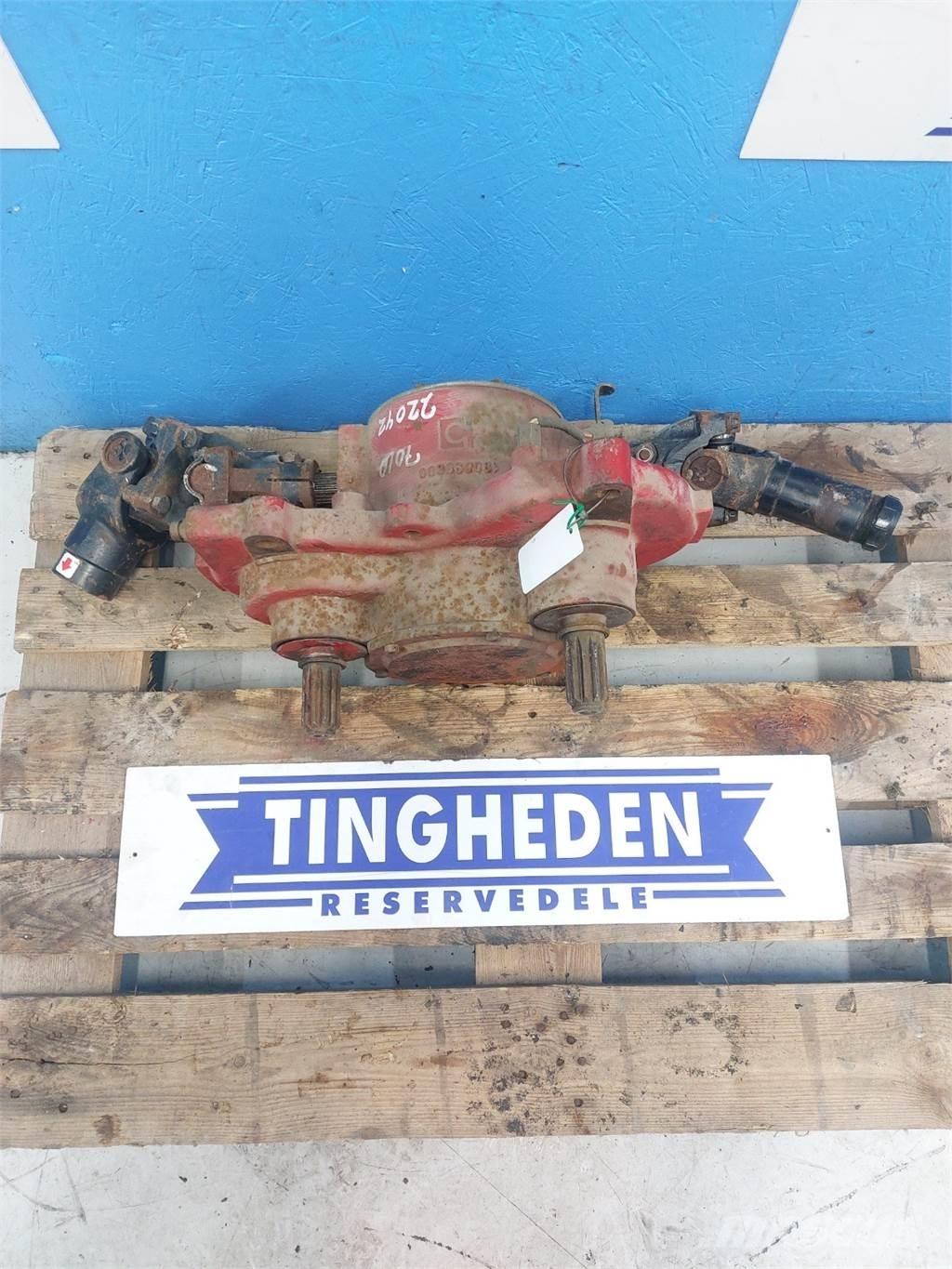CASE 7010 Transmission