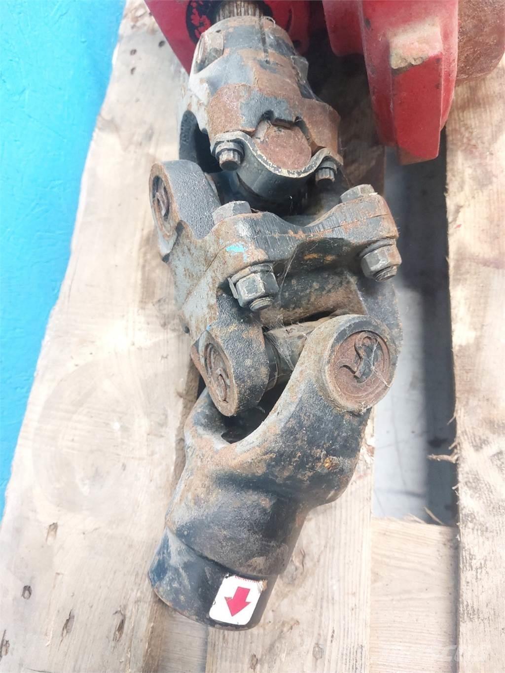 CASE 7010 Transmission