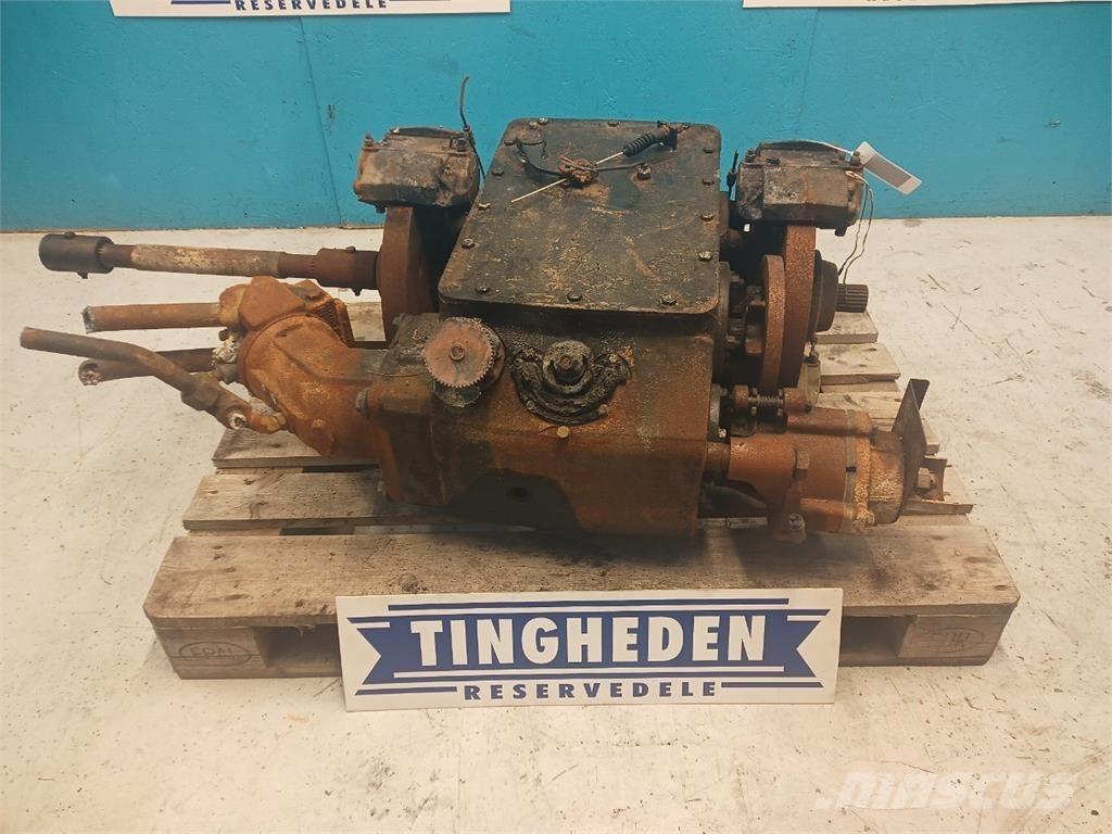 CASE 7240 Transmission