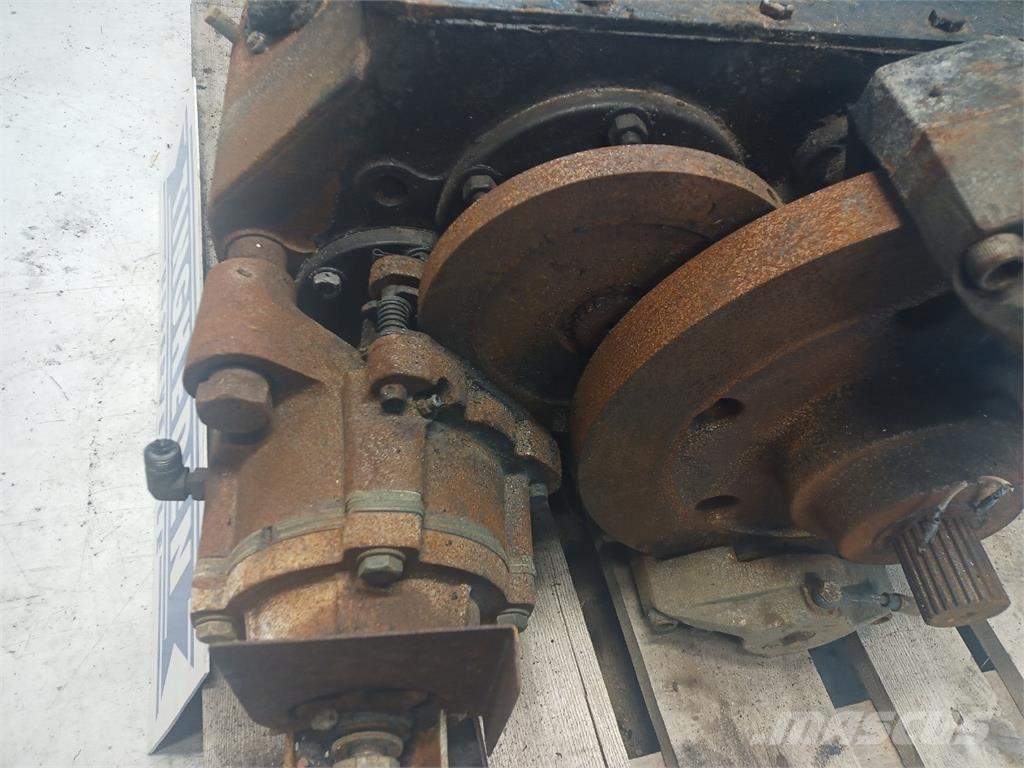 CASE 7240 Transmission