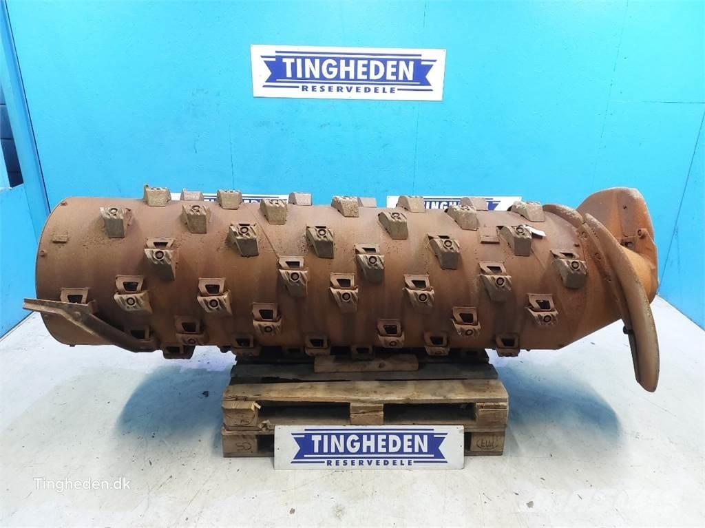 CASE 8010 Combine harvester accessories