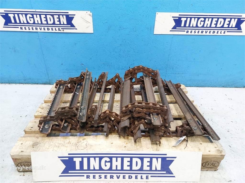 CASE 8010 Combine harvester accessories