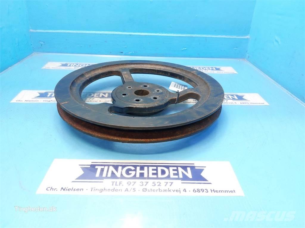 CASE 8010 Agriculture - Others