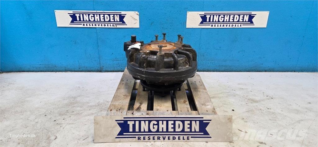 CASE 8010 Combine harvester accessories