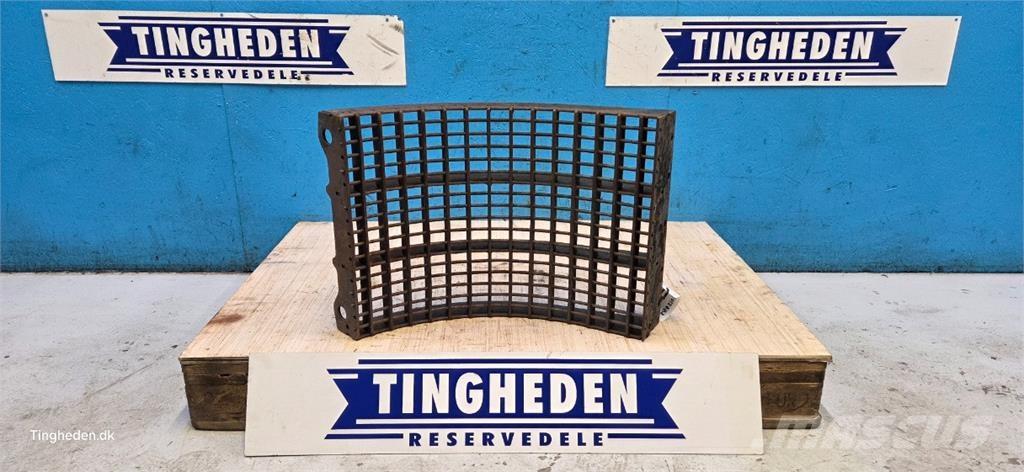 CASE 8010 Combine harvester accessories