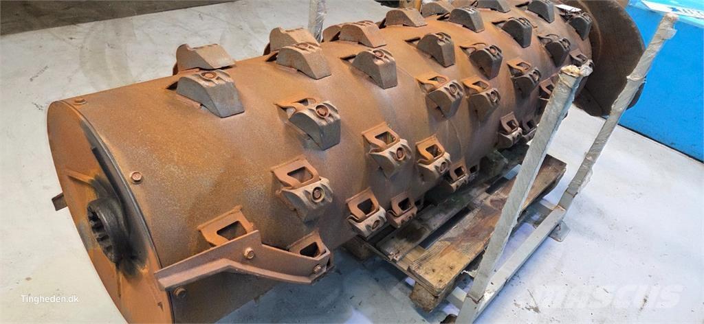 CASE 8010 Combine harvester accessories