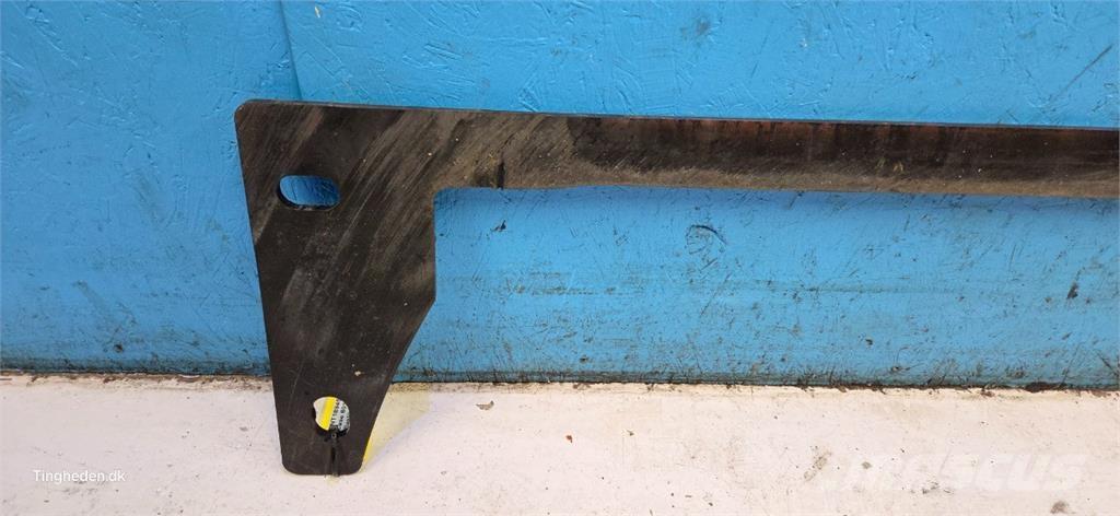 CASE 8010 Combine harvester accessories