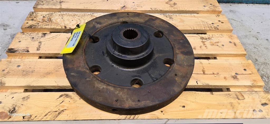 CASE 8010 Transmission