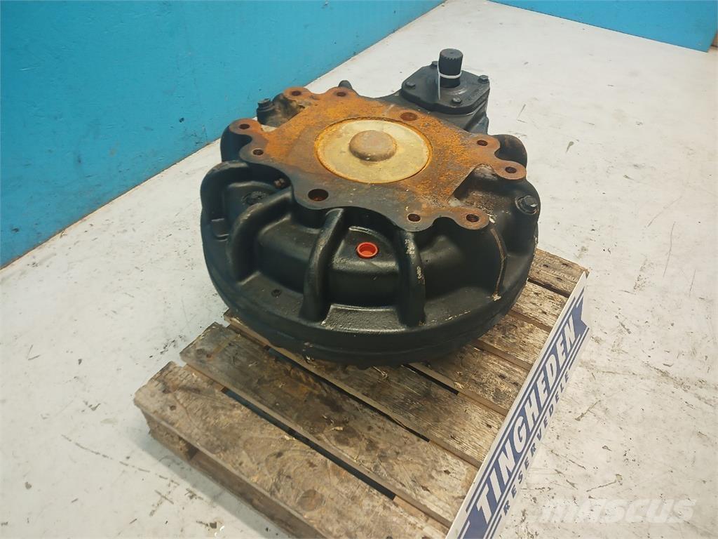 CASE 9010 Combine harvester accessories