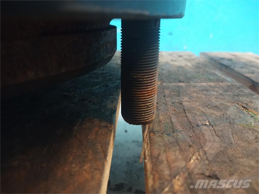 CASE 9010 Combine harvester accessories