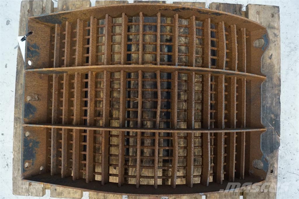 CASE 9010 Combine harvester accessories