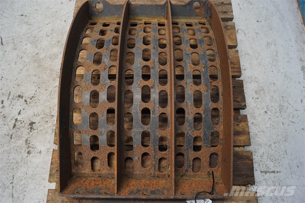 CASE 9010 Combine harvester accessories