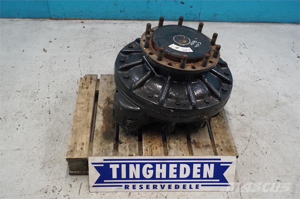 CASE 9010 Combine harvester accessories