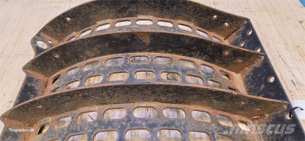 CASE 9010 Combine harvester accessories