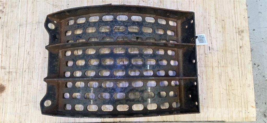 CASE 9010 Combine harvester accessories