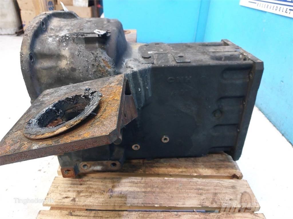 CASE Farmall 95A Transmission