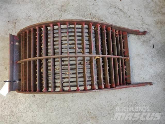 Case IH 1660 Combine harvester accessories
