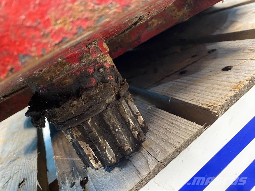 Case IH 2388 Combine harvester accessories