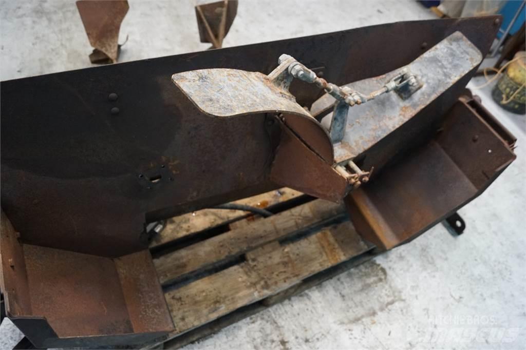 Case IH 8010 Combine harvester accessories