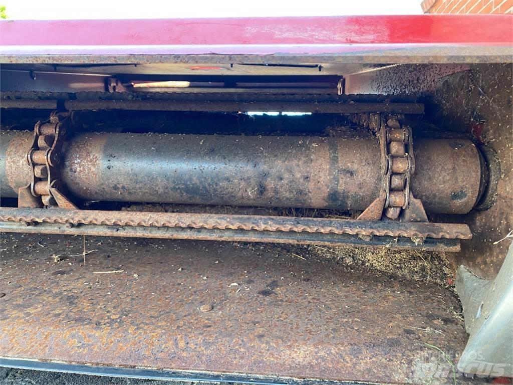 Case IH 8010 Combine harvester accessories