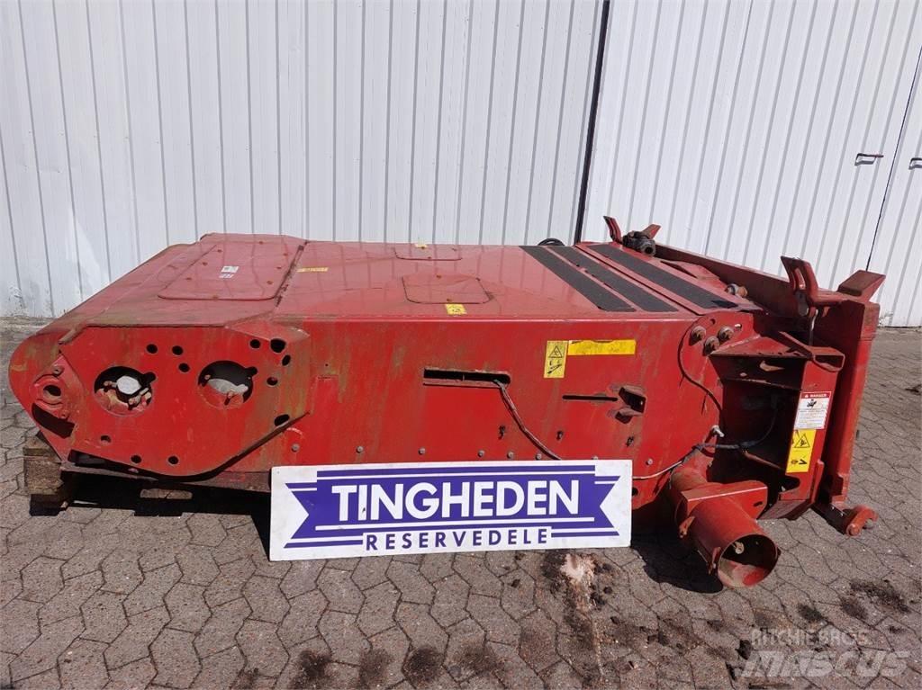 Case IH 8010 Combine harvester accessories