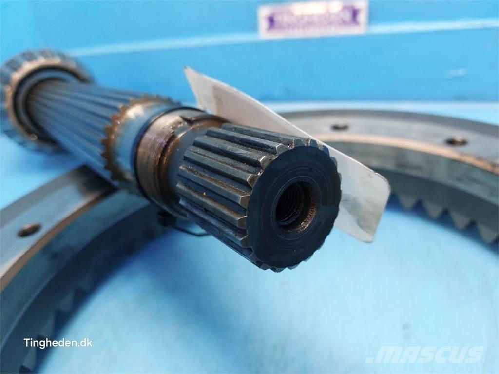 CASE Puma 185 Transmission