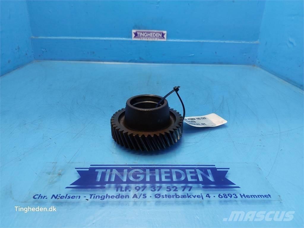 CASE Puma 185 Transmission