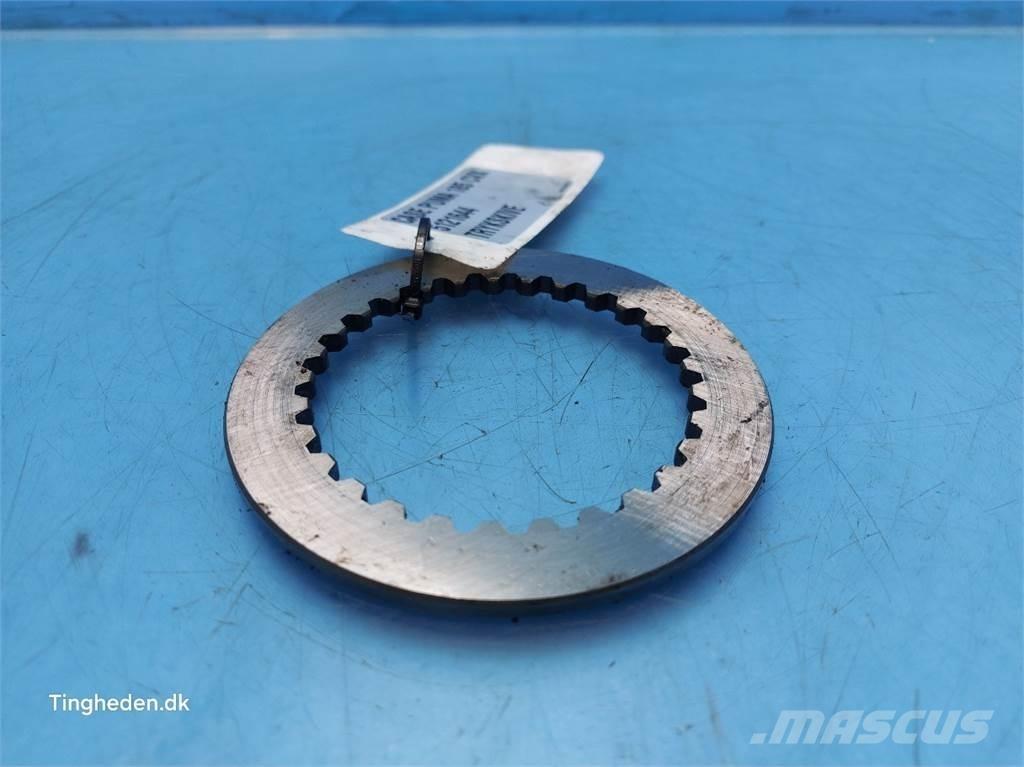 CASE Puma 185 Transmission