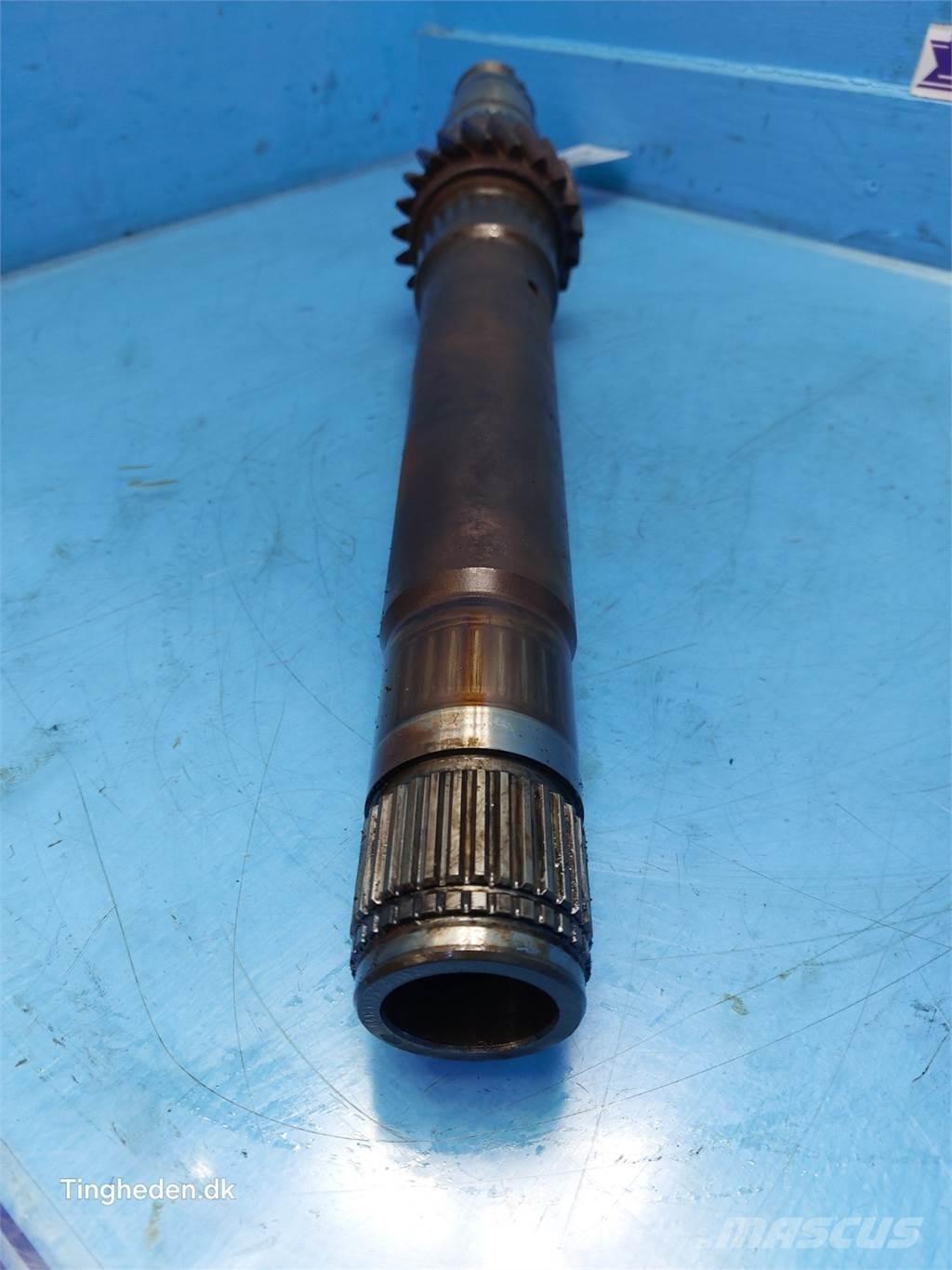 CASE Puma 185 Transmission