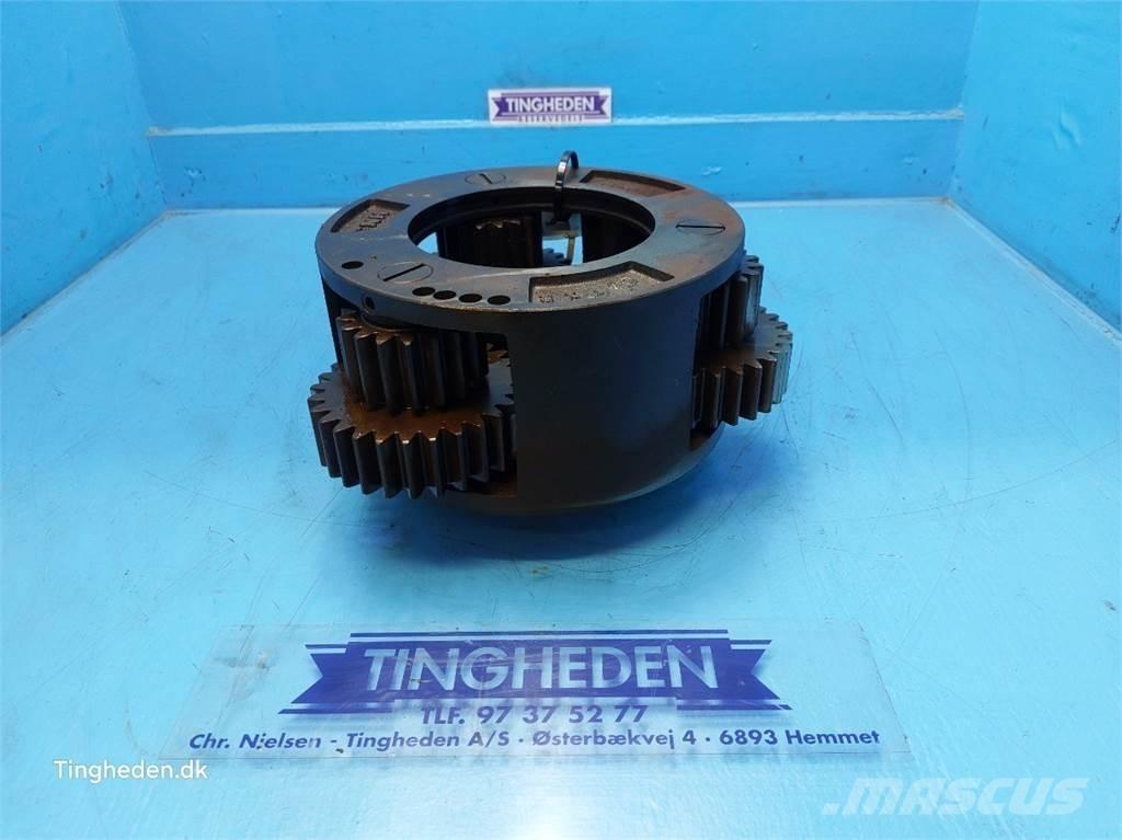 CASE Puma 185 Transmission
