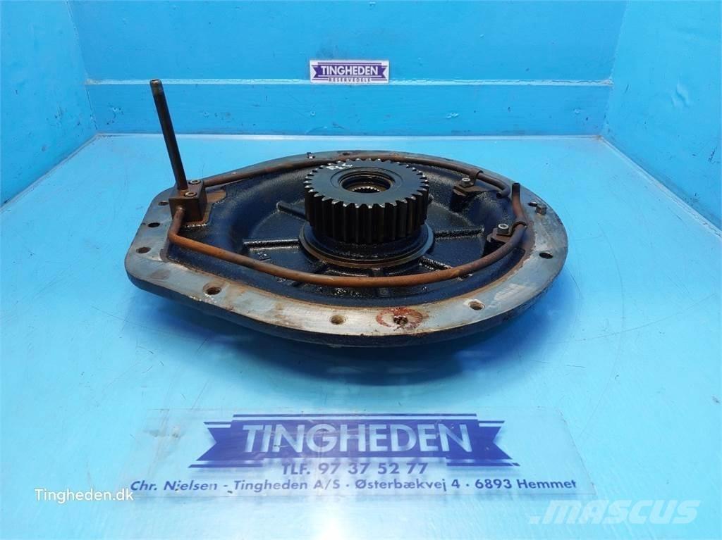 CASE Puma 185 Transmission
