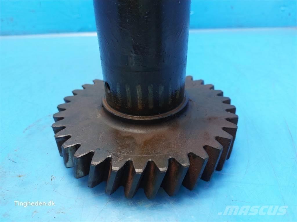 CASE Puma 185 Transmission