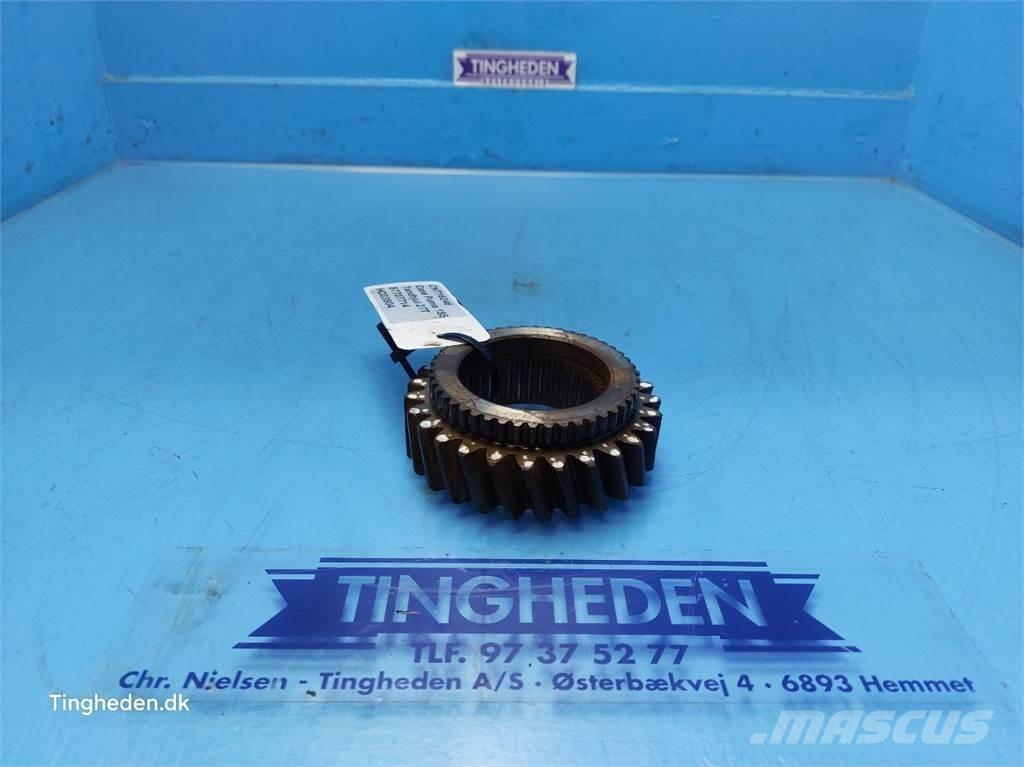 CASE Puma 185 Transmission
