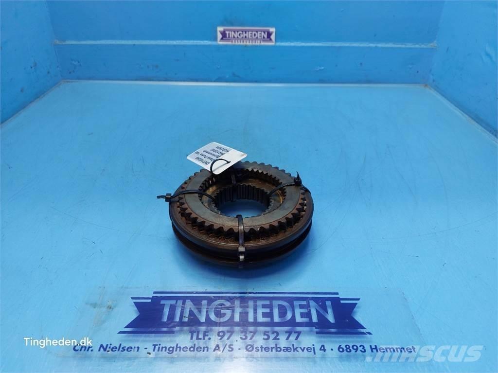 CASE Puma 185 Transmission