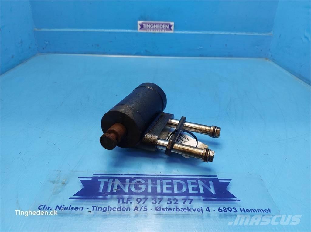CASE Puma 185 Transmission