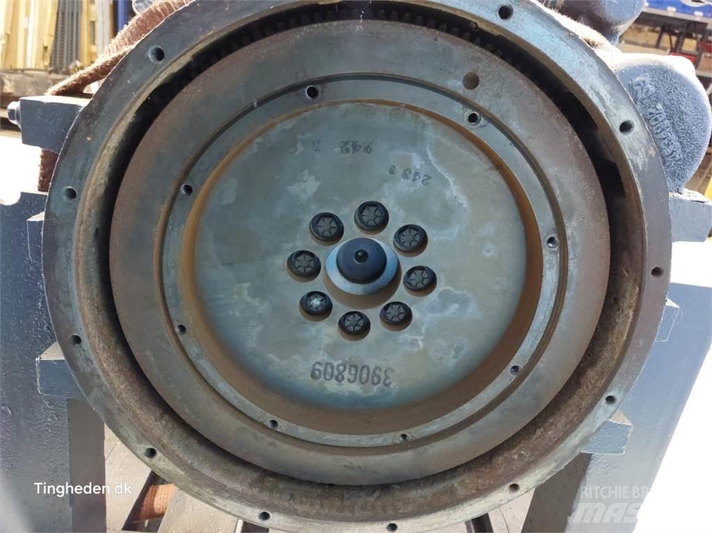 Cummins 6LTAA8.9 Engines